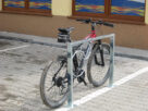 Stojak rowerowy U-1 | z rowerem