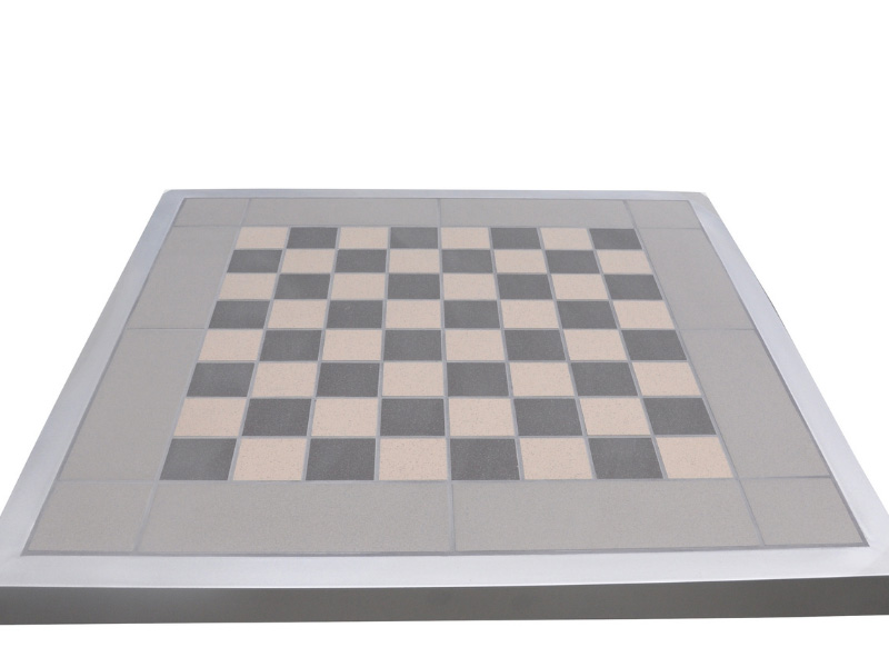 Kwadratowy stół betonowy do gry w szachy | model 505 | blat z płytek gresowych szarych