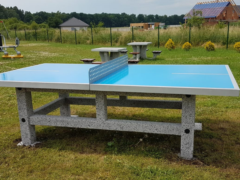 Stół betonowy dotenisa stołowego |  2B | z blatem niebieskim