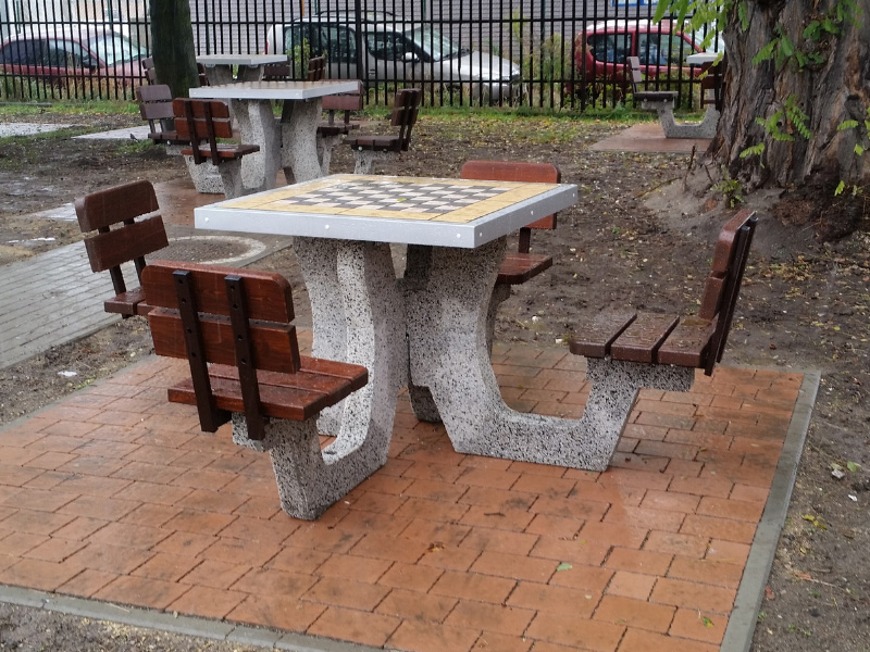 Stół betonowy kwadratowy do gry w szachy | model 513 | z realizacji