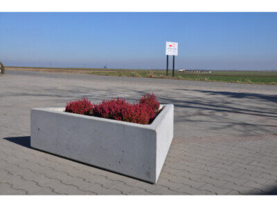 Donica trójkątna z betonu architektonicznego id. 297 - Archipark Donica trójkątna z betonu architektonicznego id
