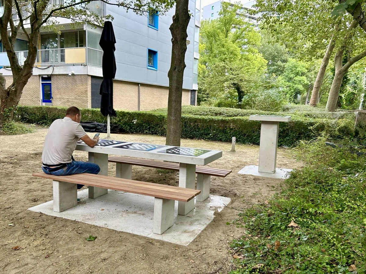 Stół szachowy betonowy potrójny LATIUM - Archipark